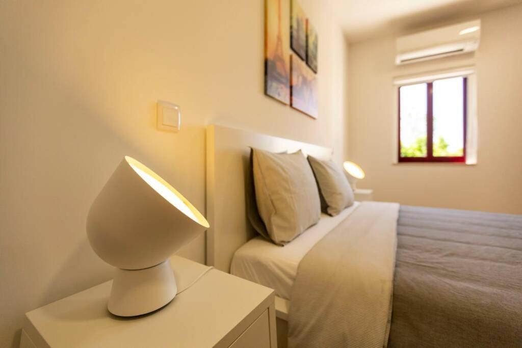 Eiffel Porto Apartment Bagian luar foto