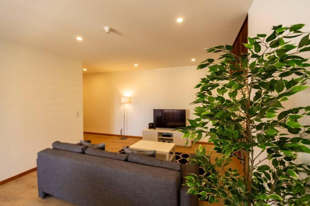 Eiffel Porto Apartment Bagian luar foto